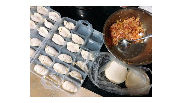 家常羊肉饺子馅制作秘诀与详细步骤解析