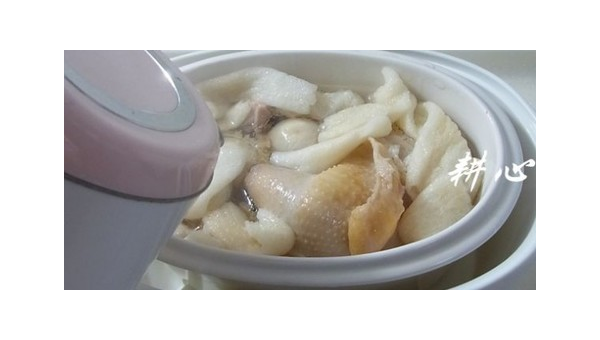 家常炖鸡汤的简单做法分享